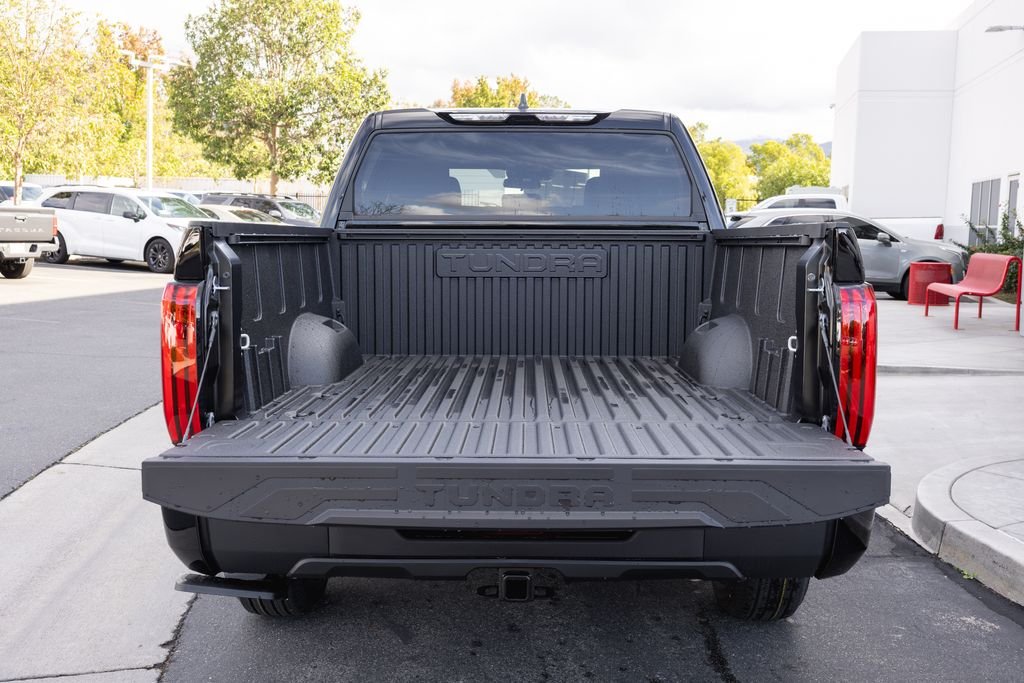 2026 Toyota Tundra SR5 - Photo 7