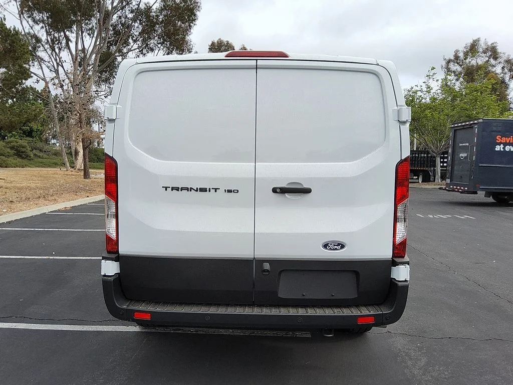 New 2026 Oxford White Ford Base image 20
