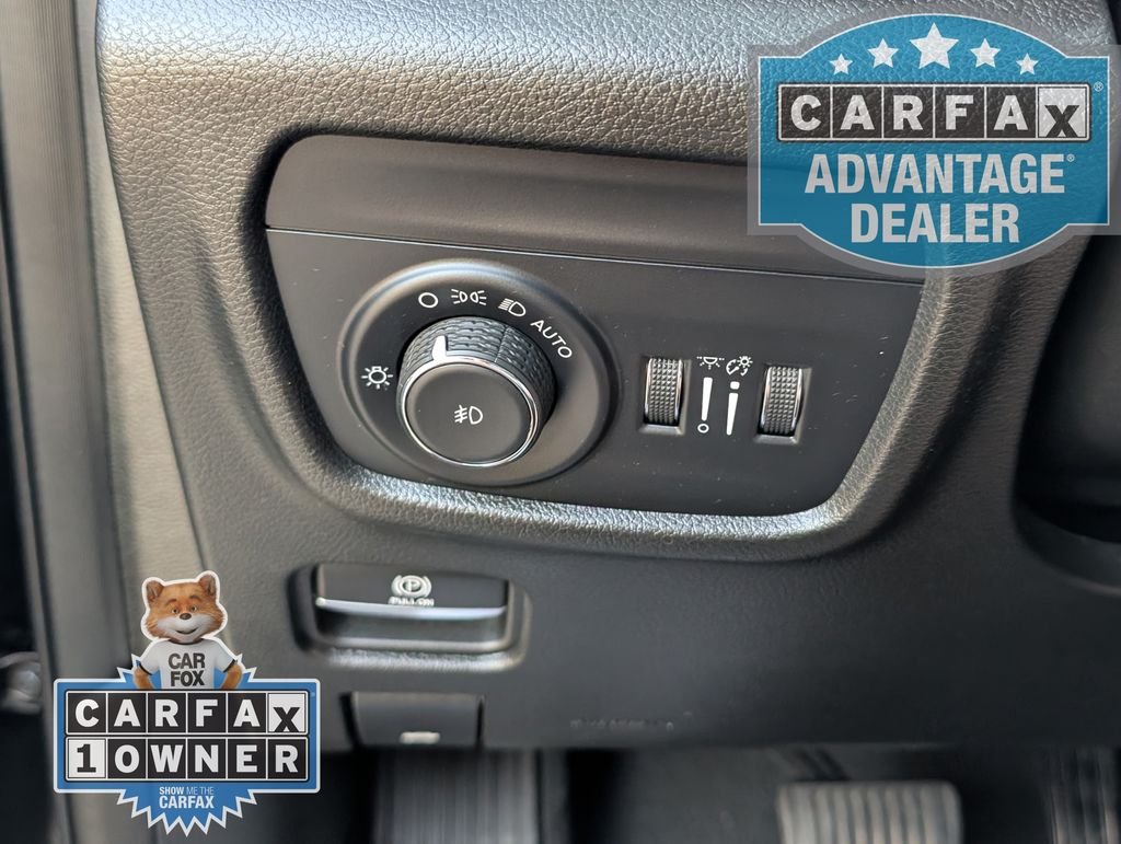 Used 2023 Black Jeep Limited 4x4 image 15