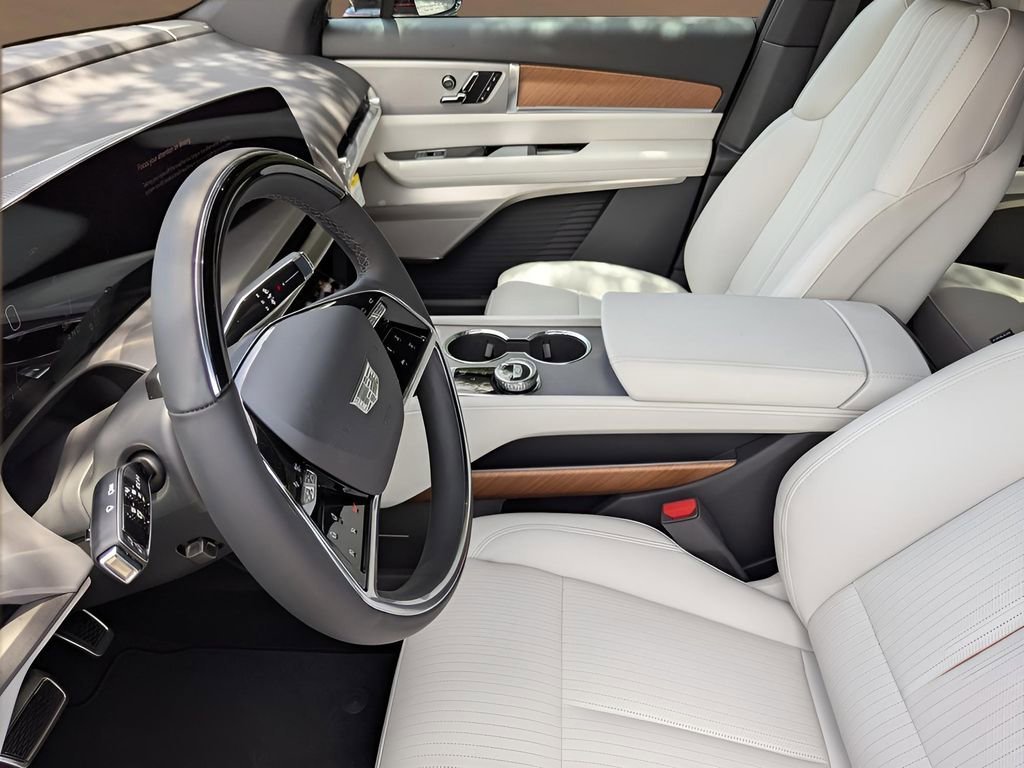 2026 Cadillac VISTIQ Sport - Photo 8