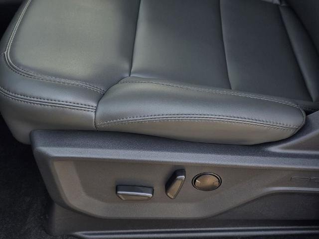 New 2027 Agate Black Metallic Ford MAX Active image 25