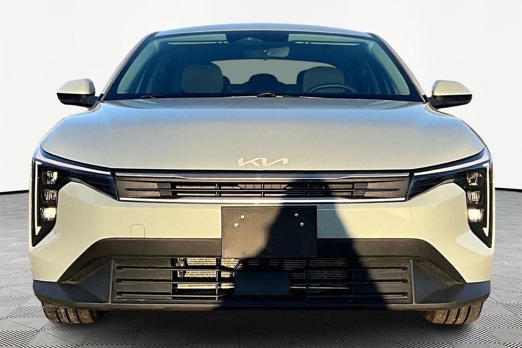 Used 2025 Kia K4 LXS with VIN 3KPFT4DE5SE080792 for sale in Kansas City