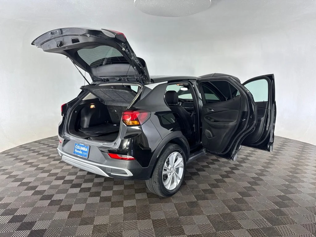 Used 2023 Black Buick Preferred image 15