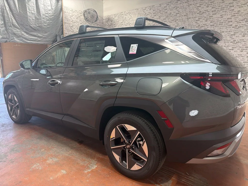 New 2026 Amazon Gray Hyundai SEL image 5