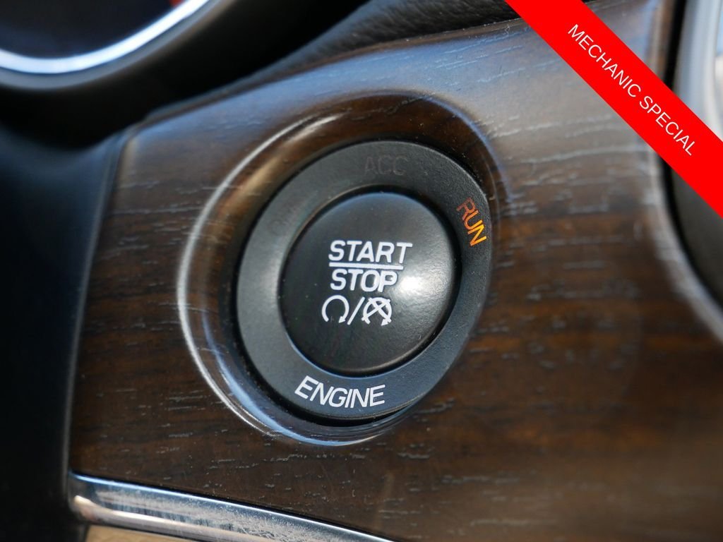 Used 2015 White Jeep Limited image 24