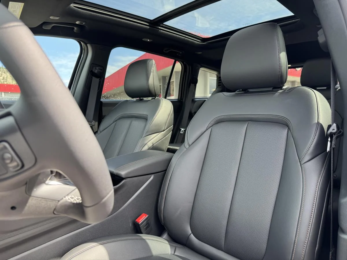 New 2026 Black Jeep Limited image 15