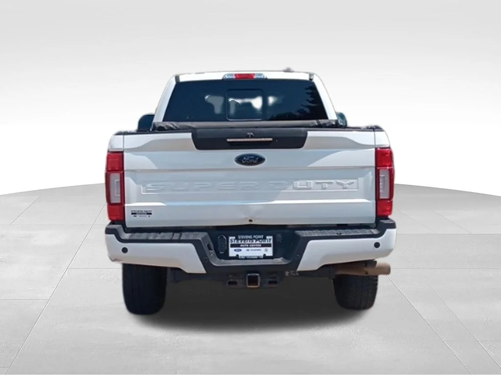 Used 2022 Star White Metallic Tri-Coat Ford Lariat image 6
