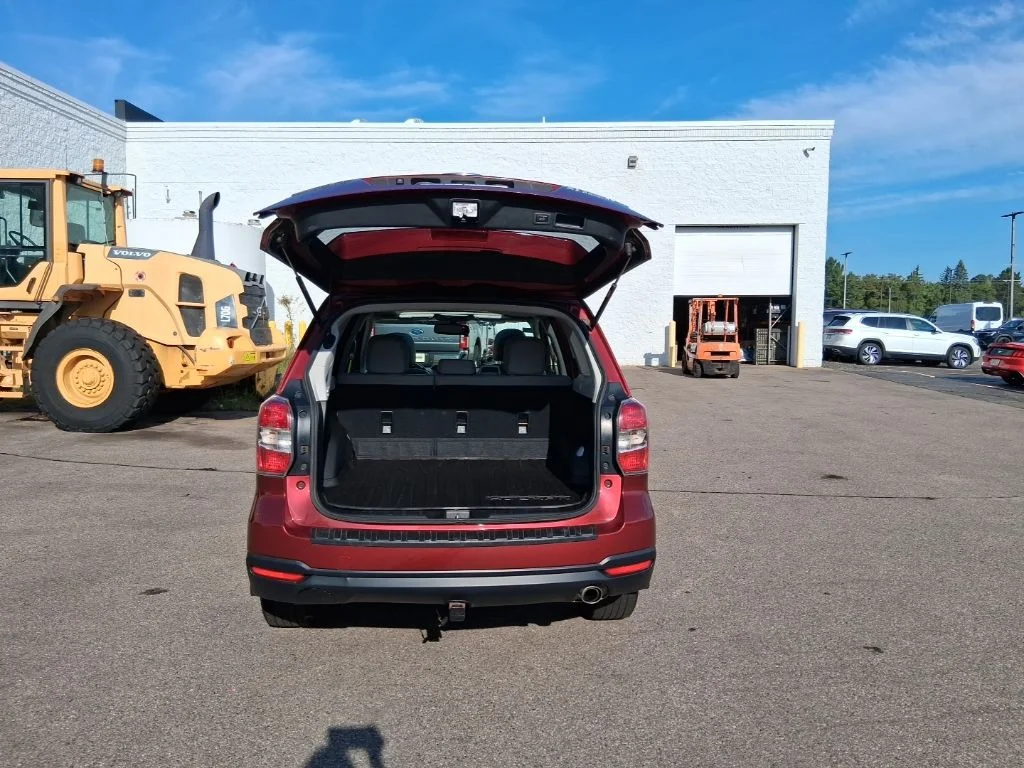 Used 2014 Venetian Red Pearl Subaru 2.5i Limited image 34