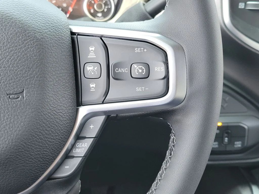 2026 Ram Ram 2500 Pickup photo 5