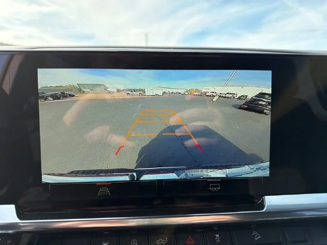 New 2026 Summit White GMC SLT image 22