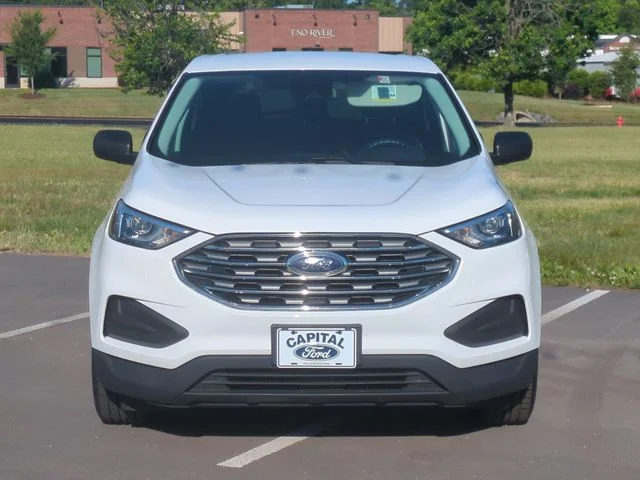 Used 2020 White Ford SE image 16