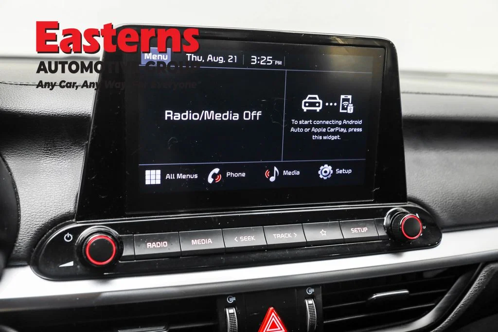 Used 2023 Black Kia LXS image 19