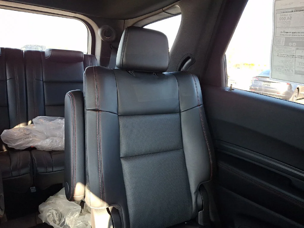 New 2026 Diamond Black Clear-Coat Exterior Paint Dodge GT Plus image 15