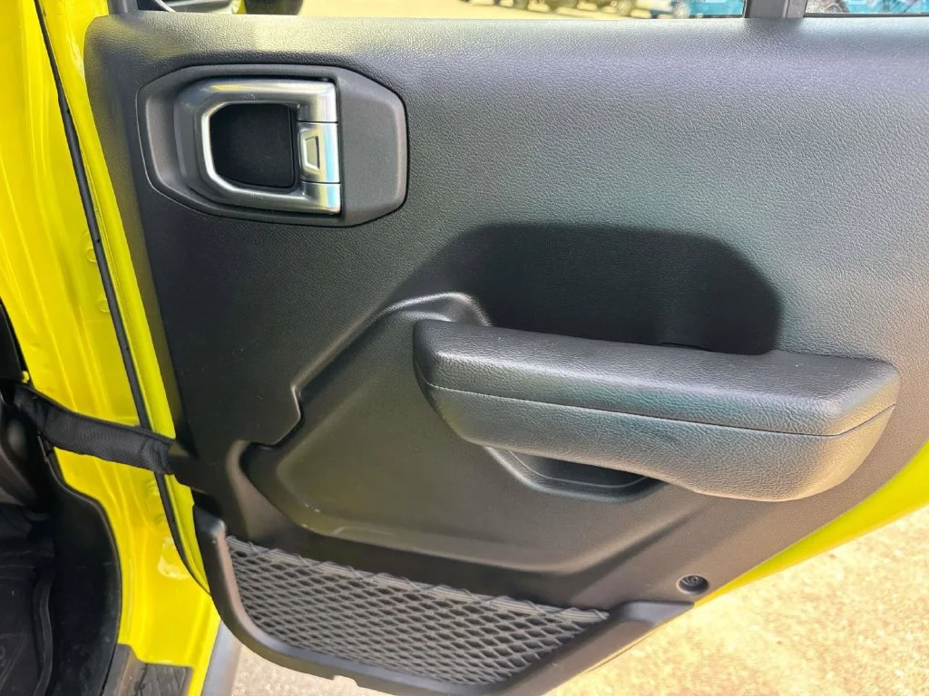 Used 2023 Yellow Jeep High Tide image 29