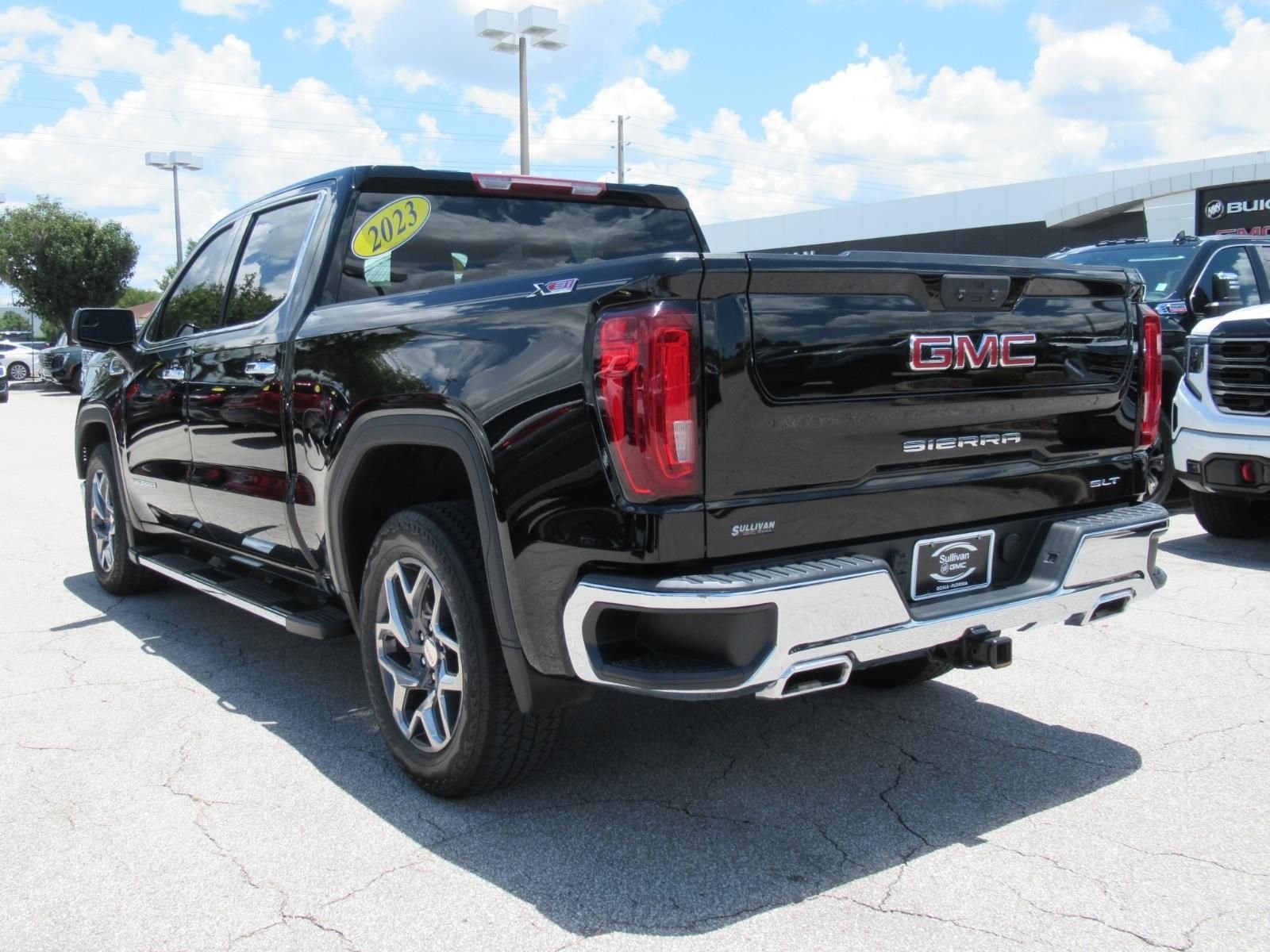 Used 2023 Black GMC SLT image 5