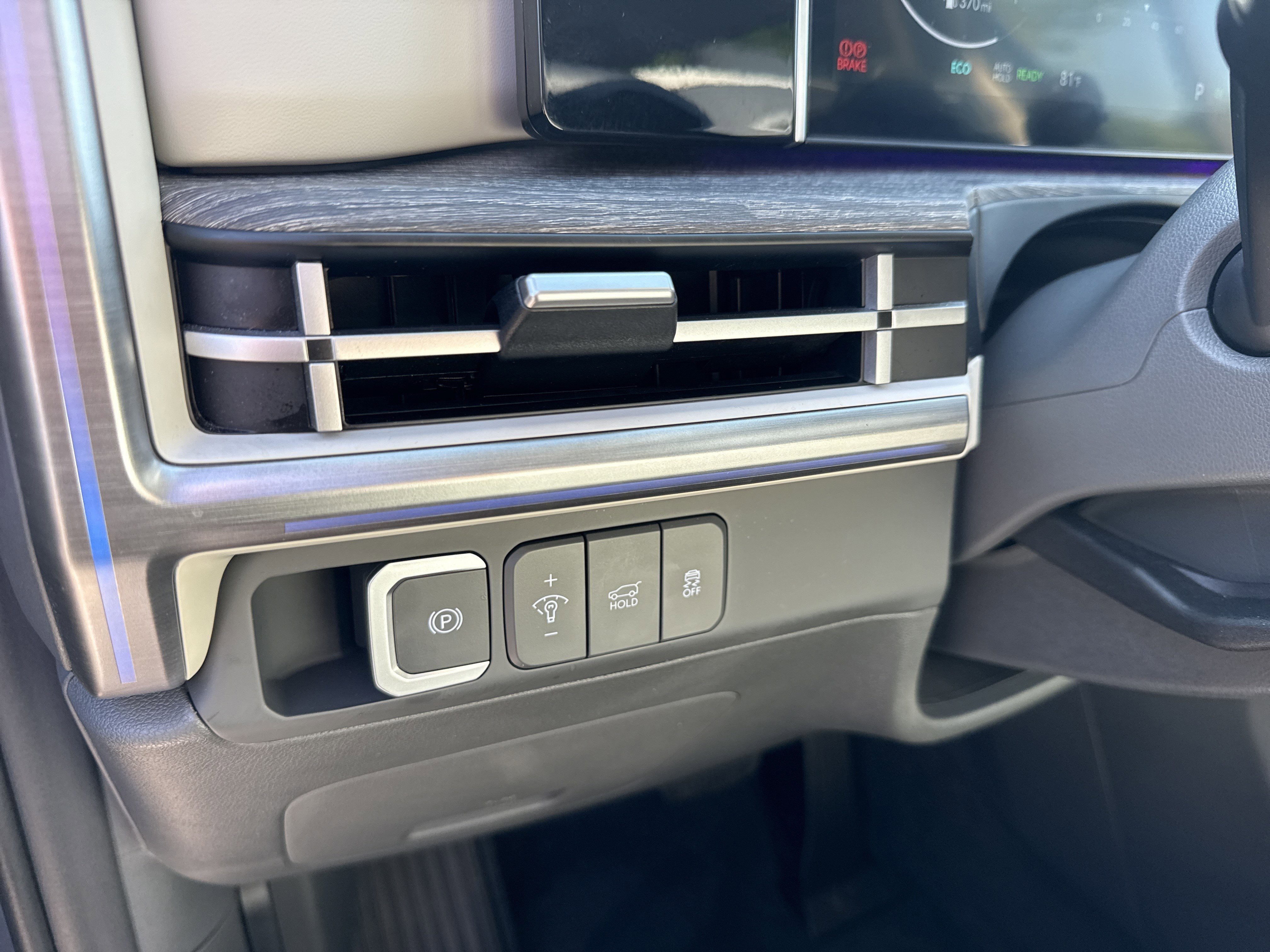 Used 2025 Atlantis Blue Hyundai Calligraphy image 33