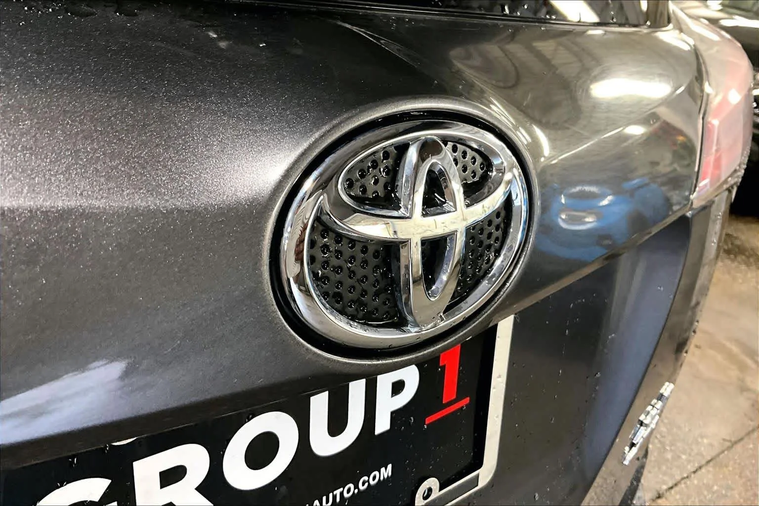 Used 2018 Magnetic Gray Metallic Toyota XLE image 30