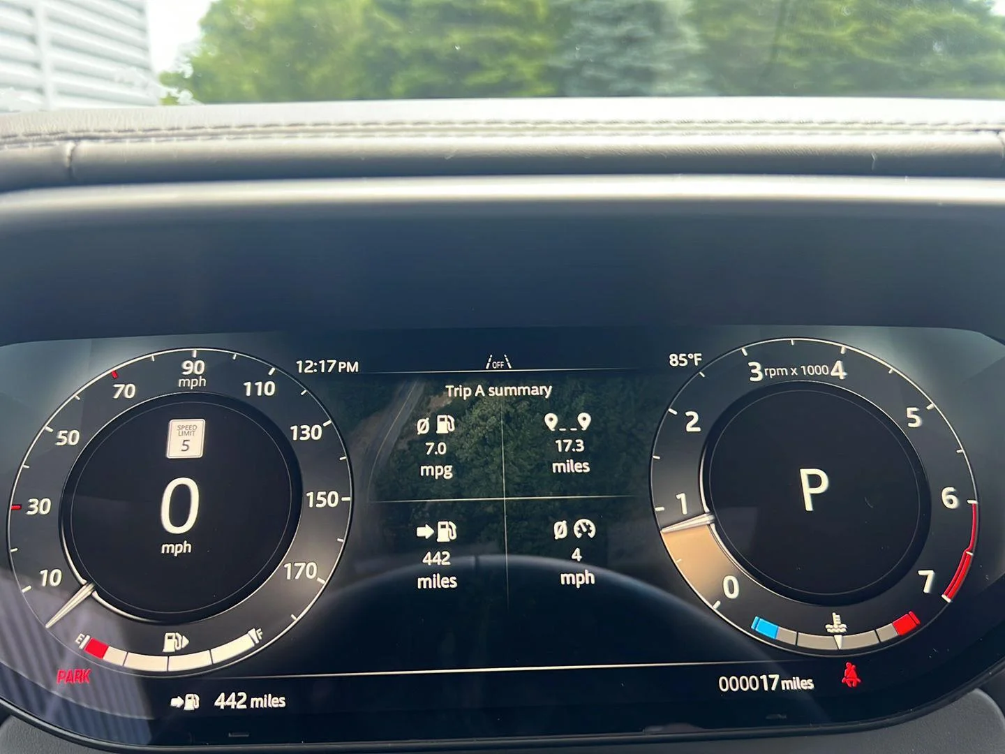 New 2026 Fuji White Land Rover Dynamic SE image 14