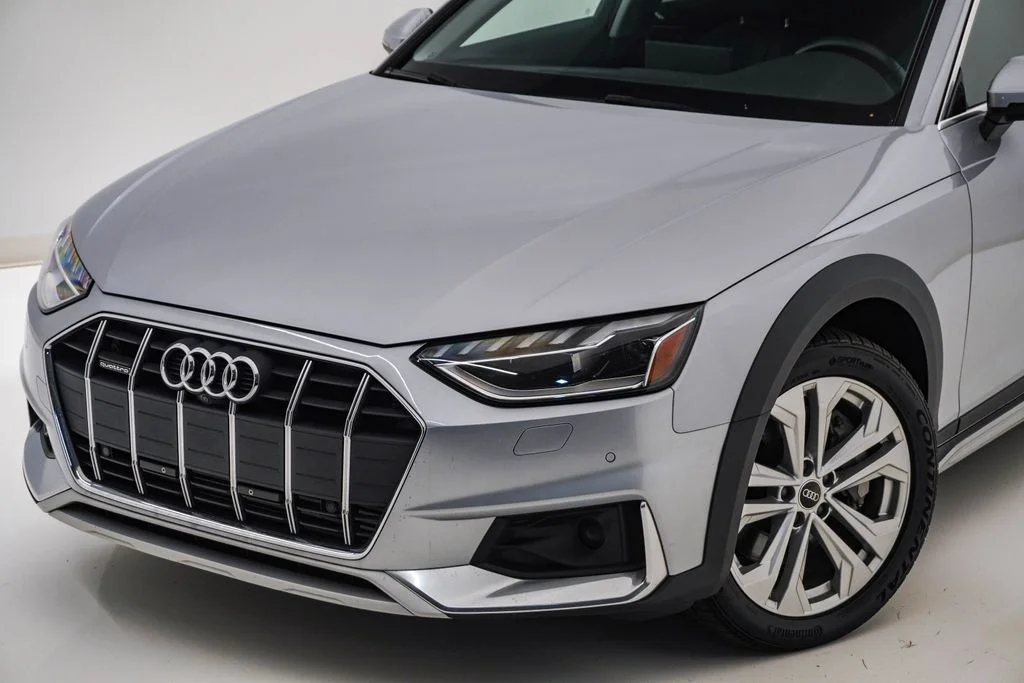 Used 2023 Florett Silver Metallic Audi 45 Premium Plus image 4