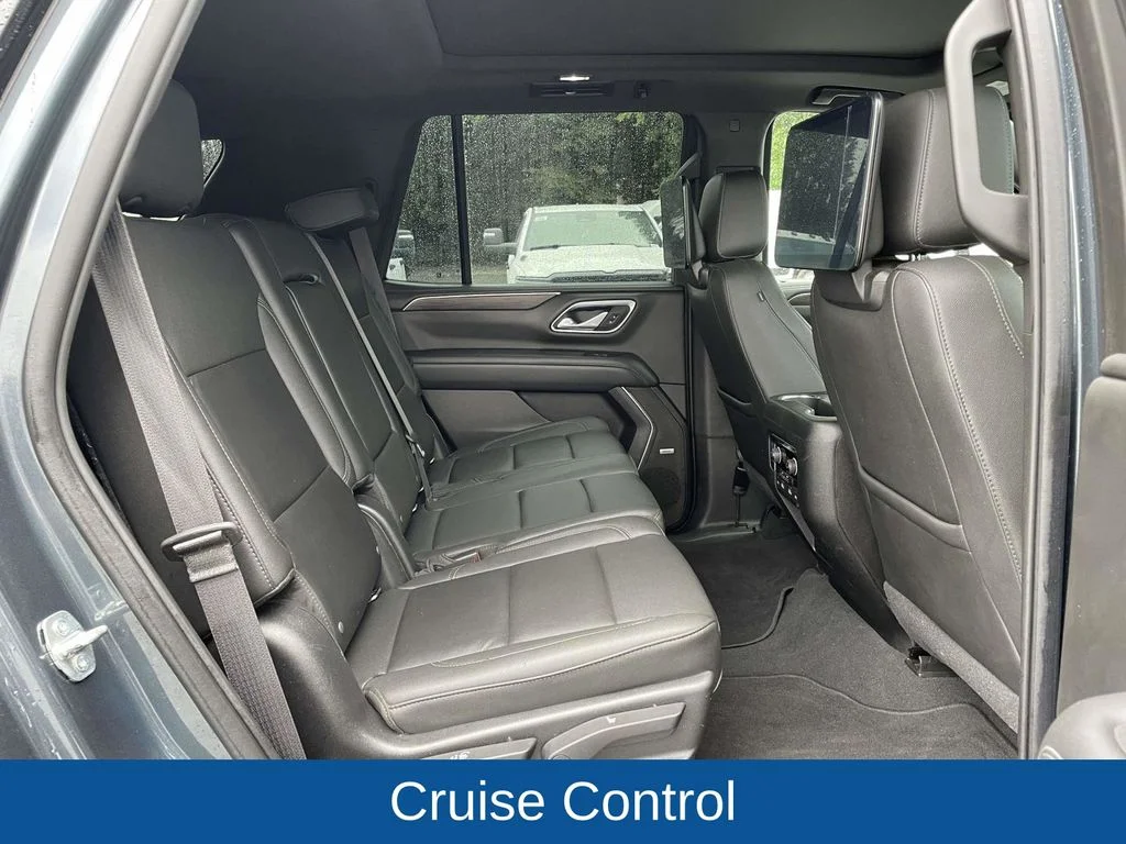 Certified Used 2021 Gray Chevrolet Z71 image 17