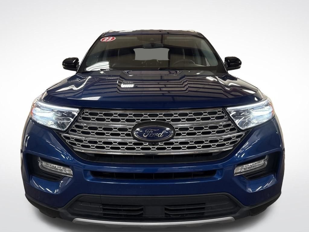 Used 2023 Blue Ford Limited image 9