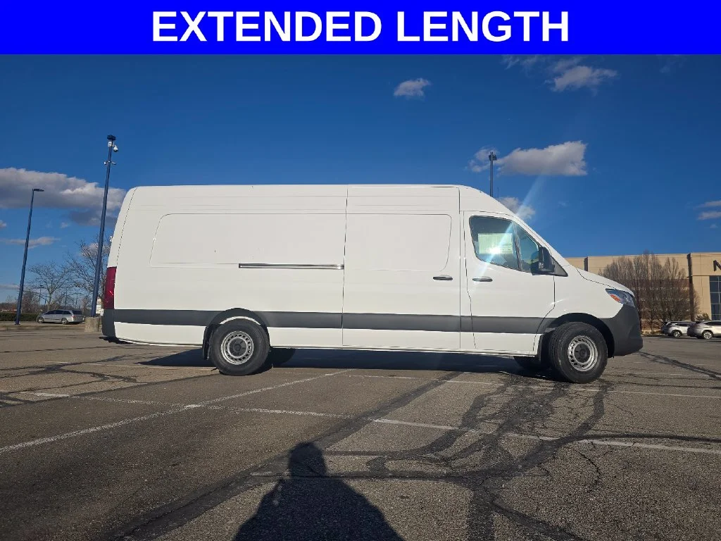 New 2026 Arctic White Mercedes-Benz Cargo 170 WB image 11