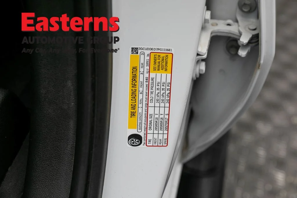 Used 2023 White Chevrolet LT image 32