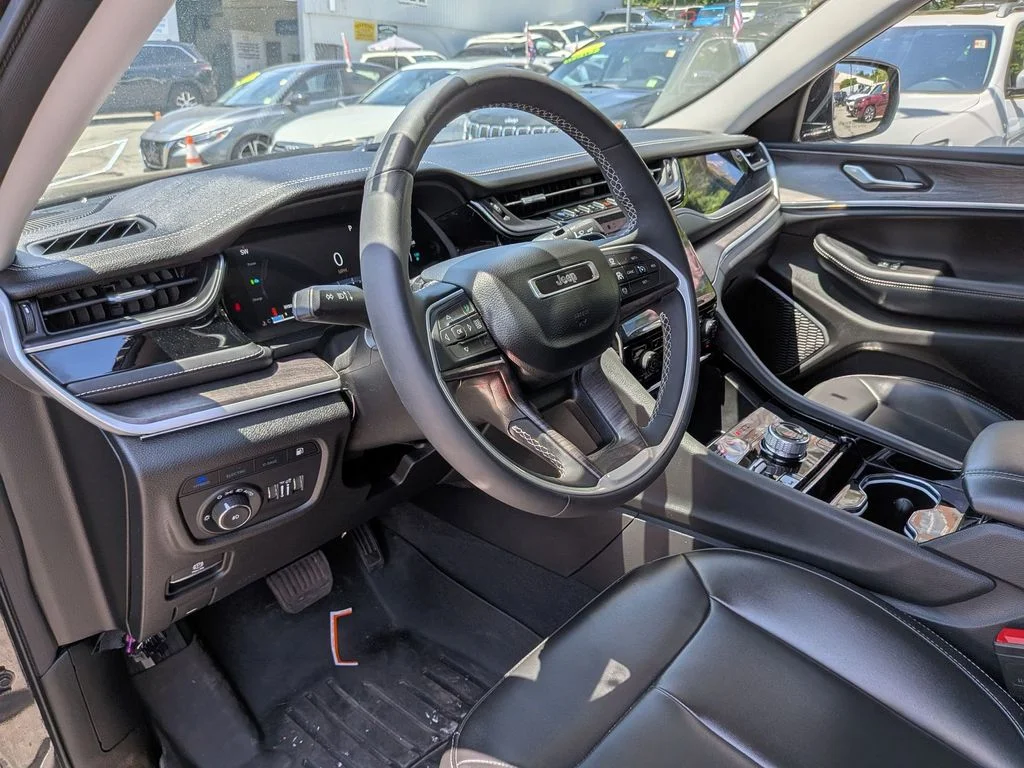 Used 2023 Brown Jeep 4xe image 14
