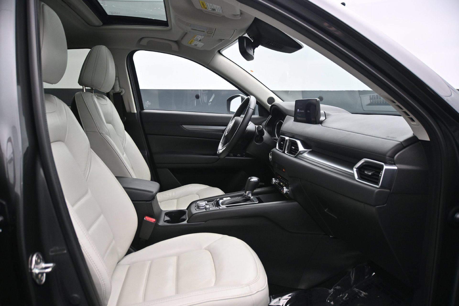 Used 2021 Machine Gray Metallic Mazda Touring AWD image 13