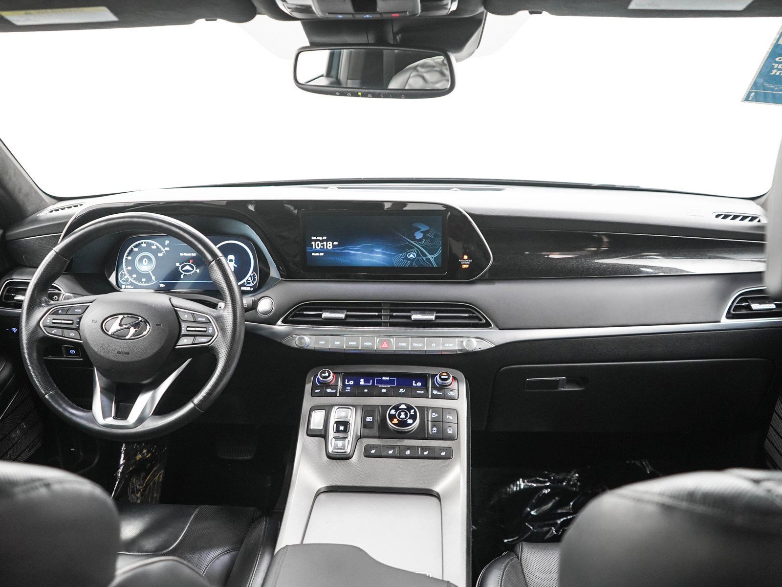 Used 2020 Moonlight Cloud Hyundai Limited AWD image 15