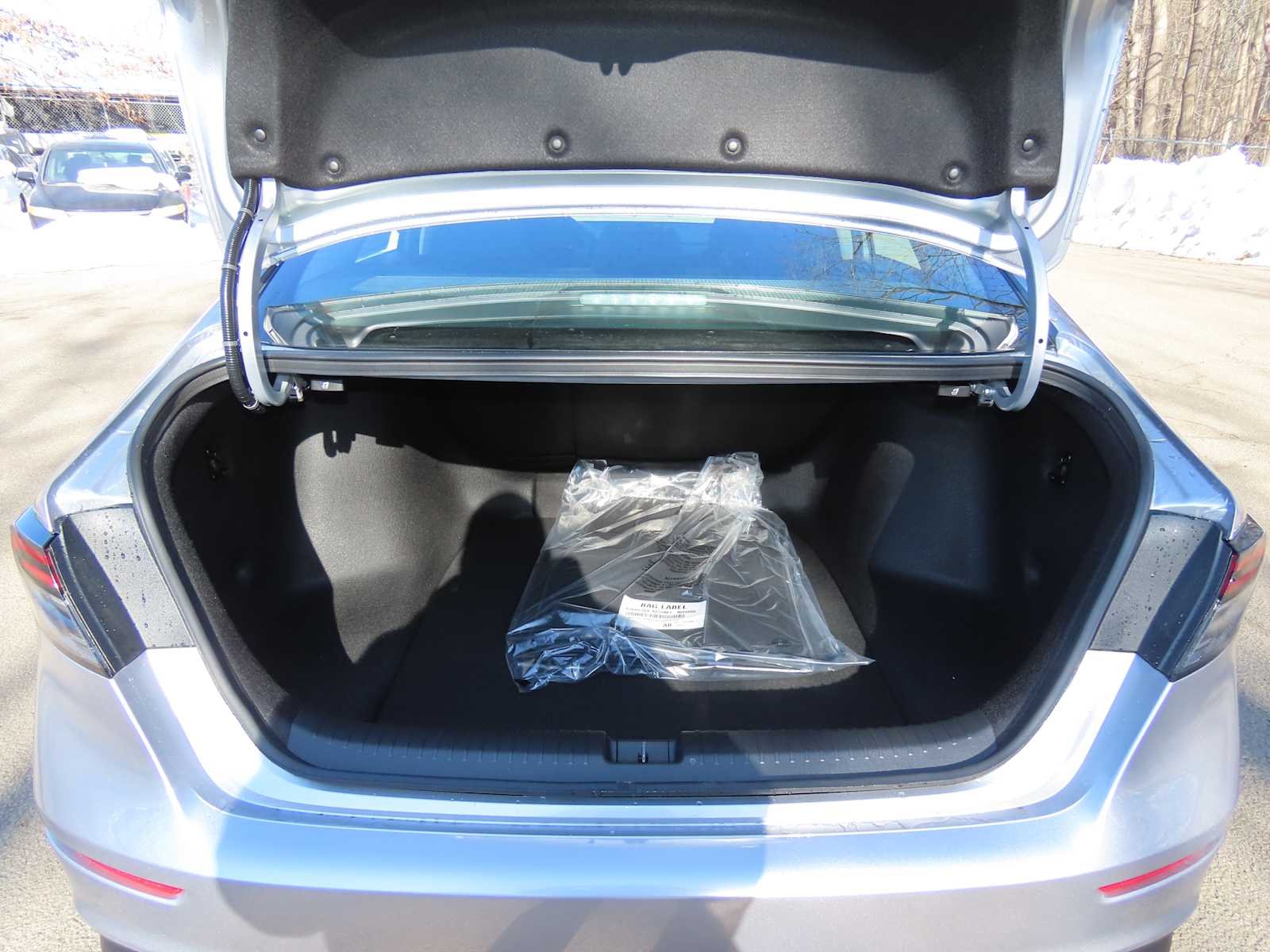 New 2026 Solar Silver Metallic Honda SE image 10