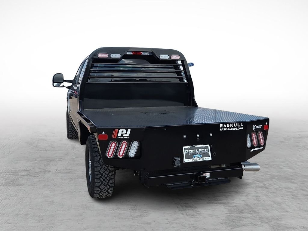 2025 Ford F-250 Super Duty XL - Photo 8