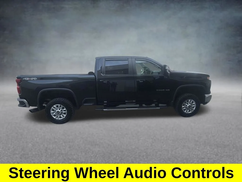 Used 2024 Black Chevrolet LT image 7