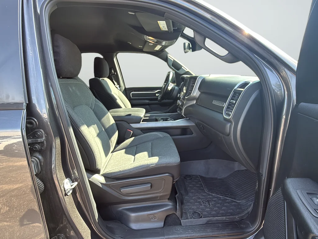 Used 2019 Gray Ram Big Horn/Lone Star image 27
