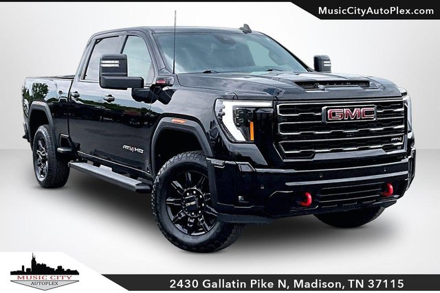 2025 GMC Sierra 2500HD Crew Cab, Standard Bed, AT4, 4WD