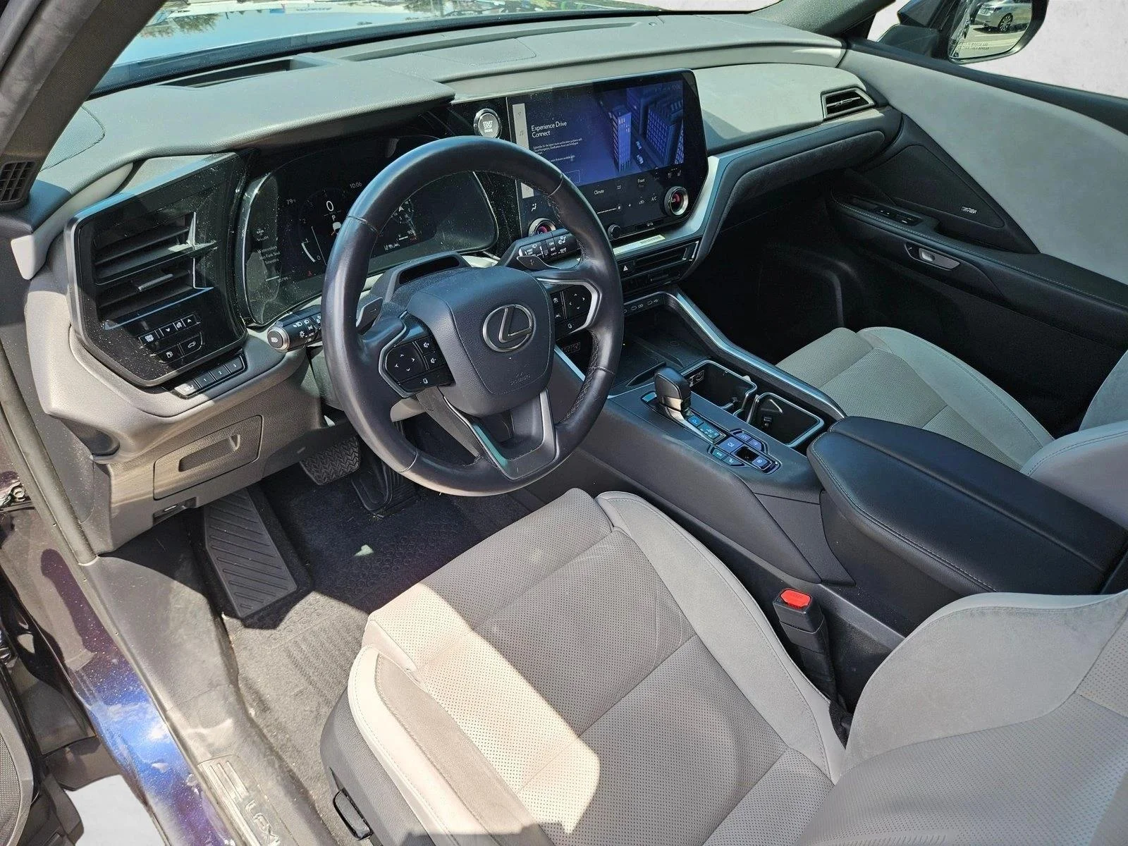 Used 2024 Nightfall Mica Lexus LUXURY AWD image 9