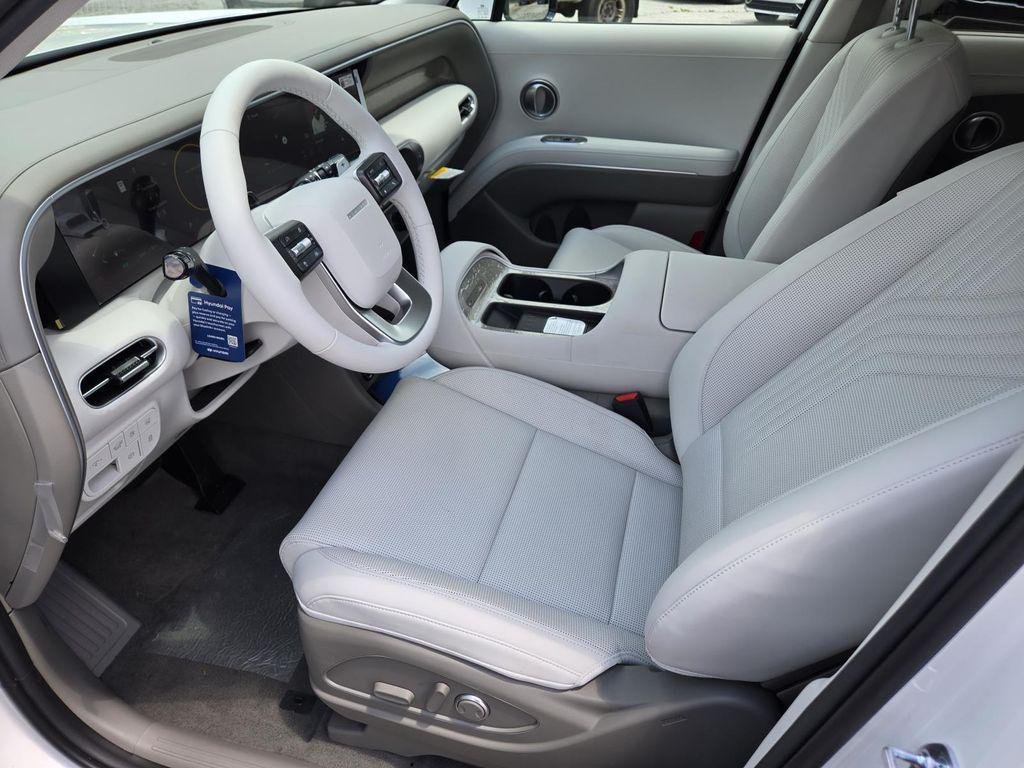 New 2026 White Hyundai Blue SEL 7P image 15