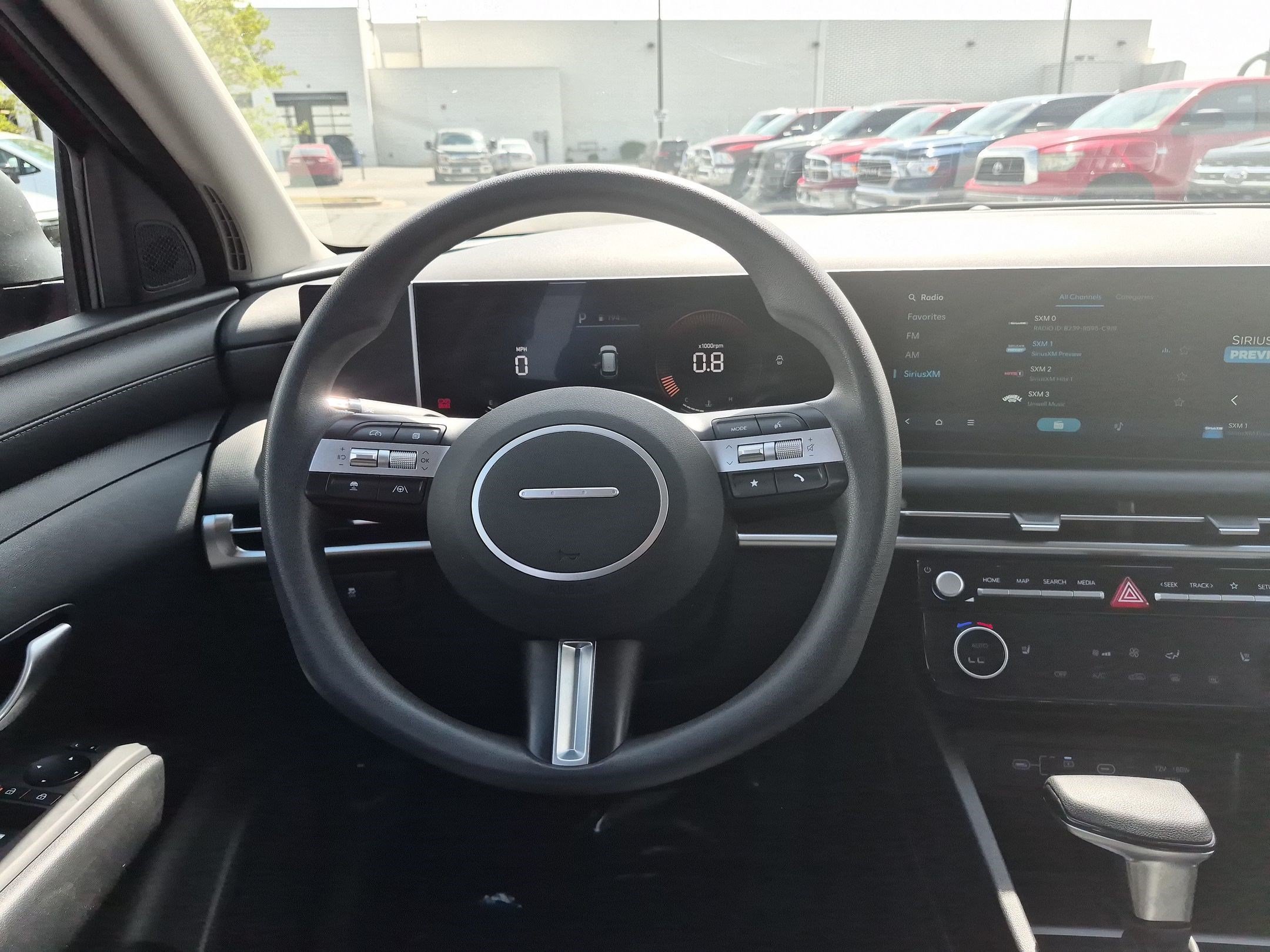 2025 Hyundai Tucson SEL - Photo 16