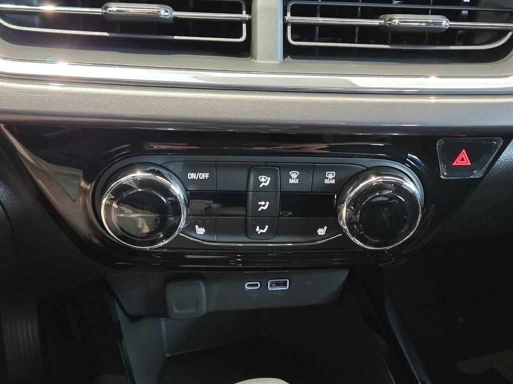 2026 Chevrolet Trax Activ - Photo 12