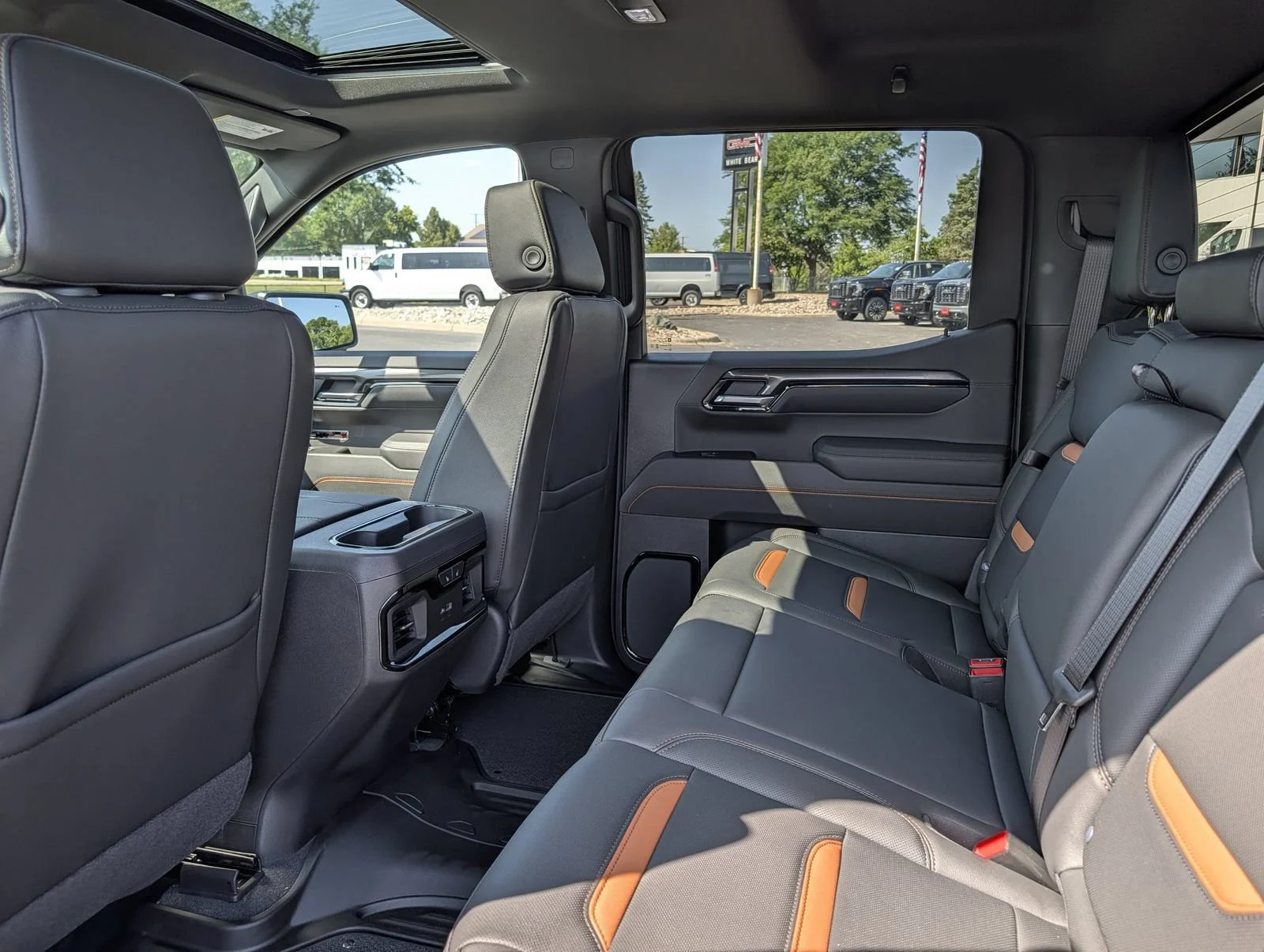 New 2026 Onyx Black GMC AT4 image 5