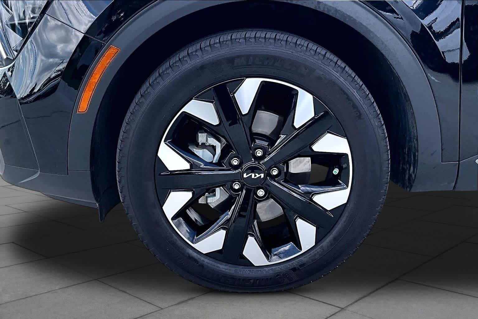 Used 2023 Ebony Black Kia X-Line image 11