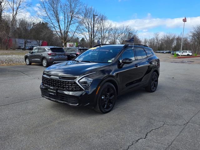Used 2025 Black Kia X-Line image 5