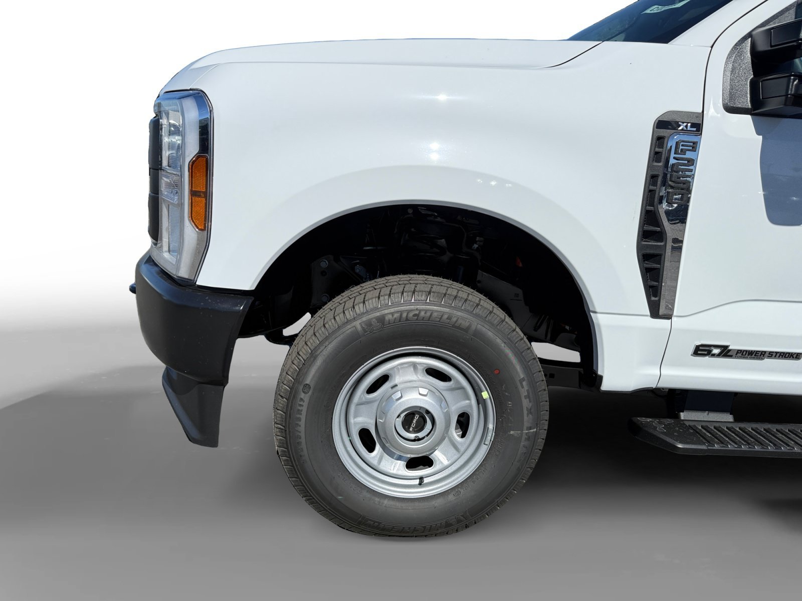 New 2026 Oxford White Ford F-250® XL image 9