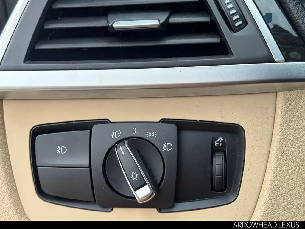 Used 2016 Blue BMW 328i image 22