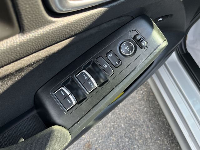 Certified Used 2025  Honda Sport image 17