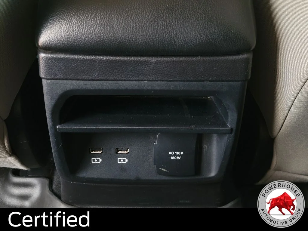 Used 2019 White Ford XLT image 17
