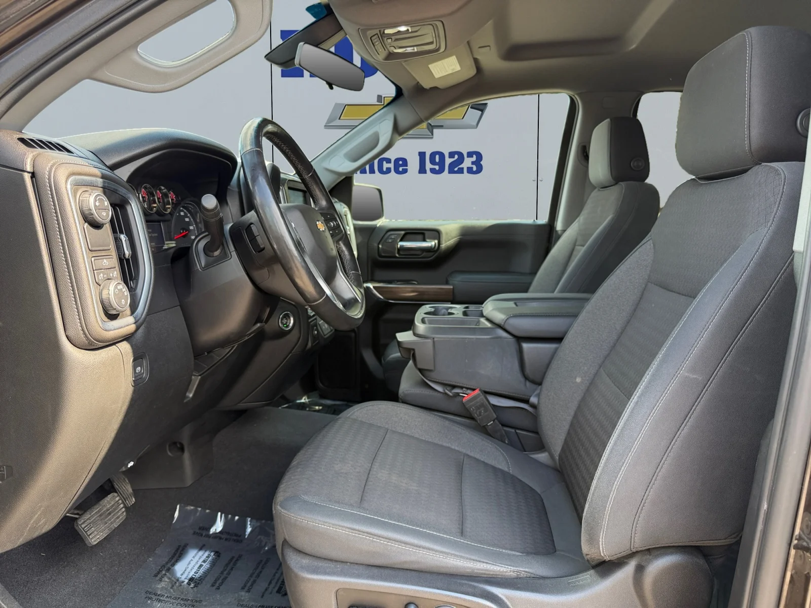 Used 2019 HAVANA BROWN METALLIC Chevrolet LT image 10
