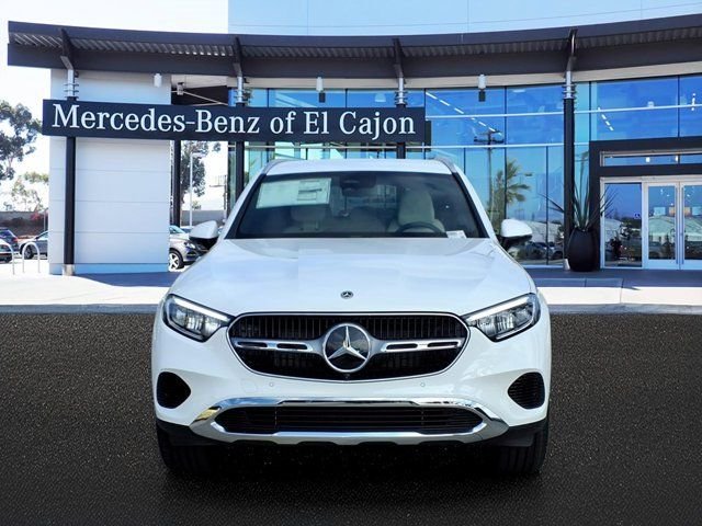 New 2026 Polar White Mercedes-Benz 300 image 2