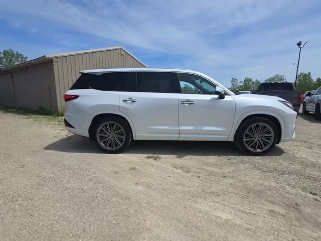 Used 2024 White Lexus 350 Luxury image 8
