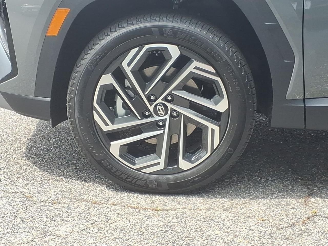 New 2026 Hampton Gray Hyundai SEL Plus AWD image 11